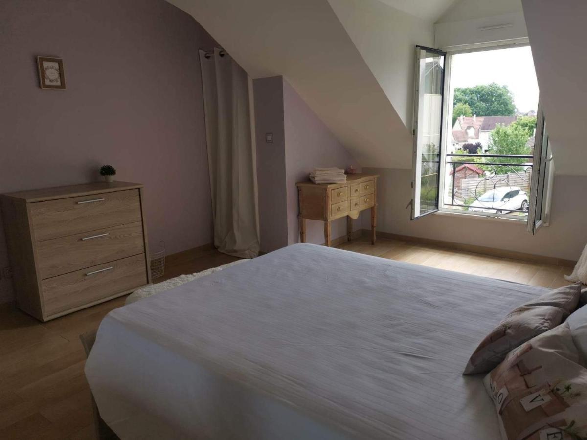 Chambre Au Calme Domont Exterior foto